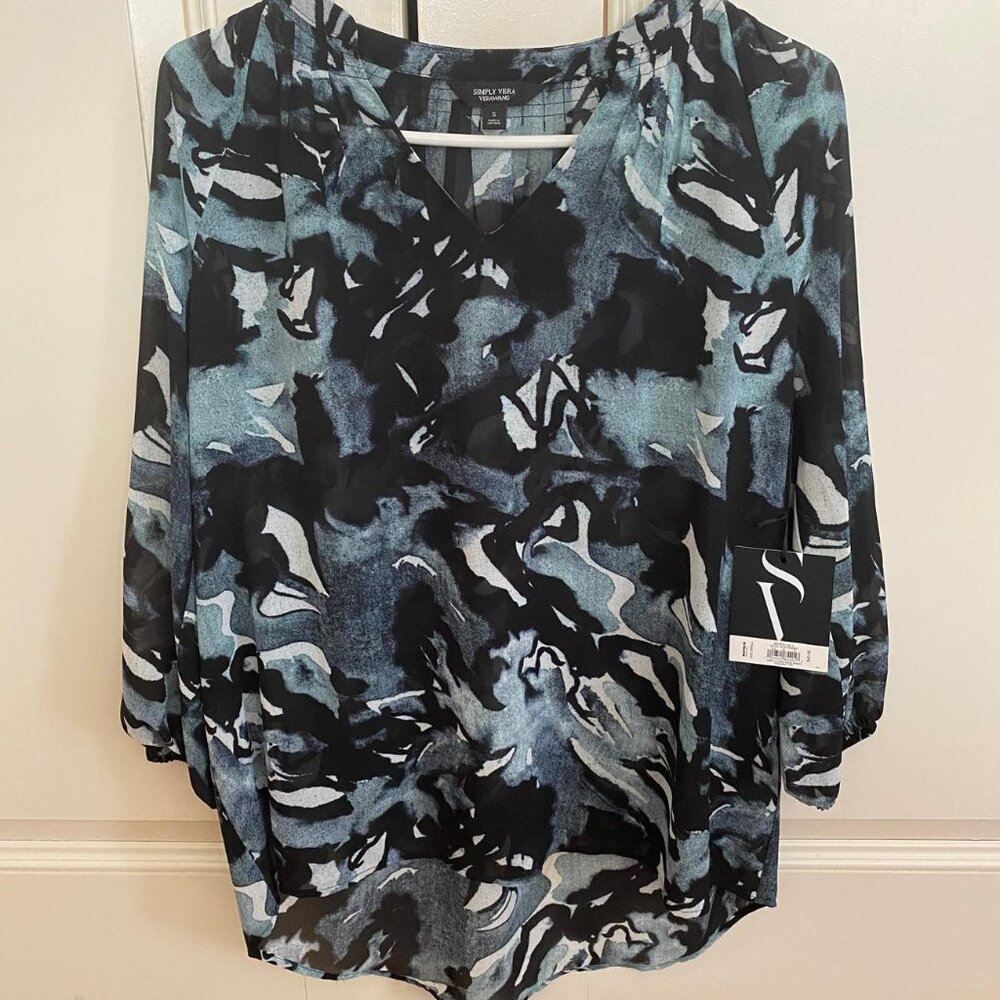 Simper Vera Wang shirt small